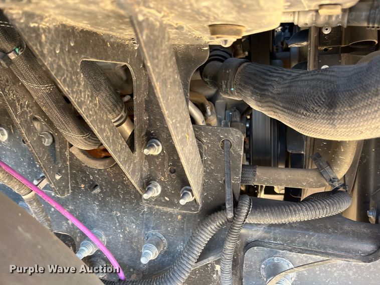 image for item EI0621 2019 Ford F750 Super Duty water truck