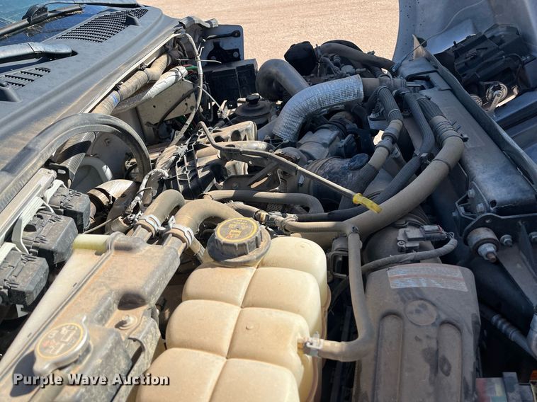 image for item EI0621 2019 Ford F750 Super Duty water truck