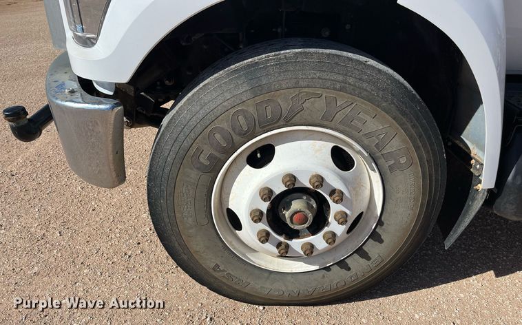 image for item EI0621 2019 Ford F750 Super Duty water truck