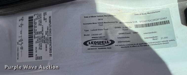 image for item EI0621 2019 Ford F750 Super Duty water truck