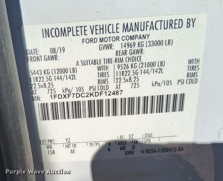 image for item EI0621 2019 Ford F750 Super Duty water truck