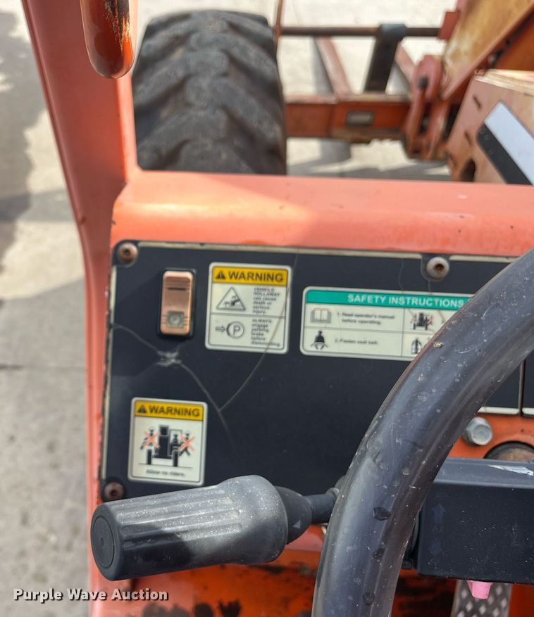 image for item EI0626 2002 Sky Trak 8042 telehandler