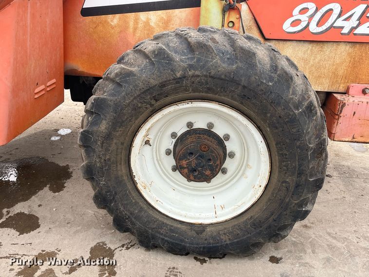 image for item EI0626 2002 Sky Trak 8042 telehandler