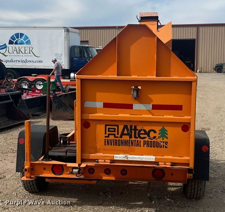 image for item EI0632 2012 Altec WC126A wood chipper