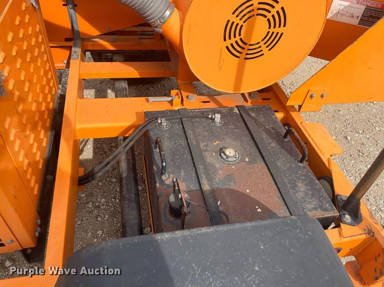 image for item EI0632 2012 Altec WC126A wood chipper