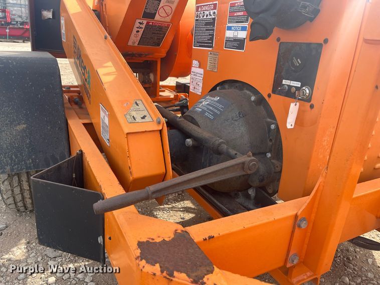 image for item EI0632 2012 Altec WC126A wood chipper