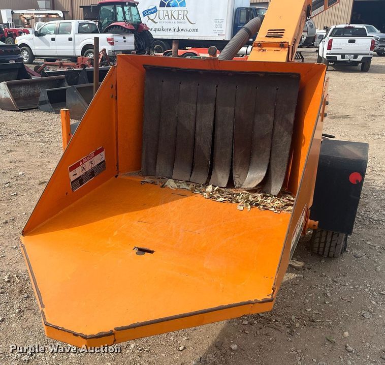 image for item EI0632 2012 Altec WC126A wood chipper