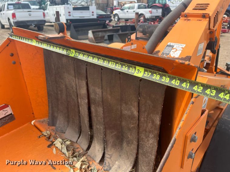 image for item EI0632 2012 Altec WC126A wood chipper