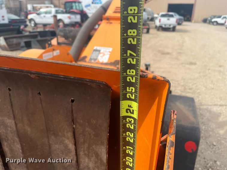 image for item EI0632 2012 Altec WC126A wood chipper