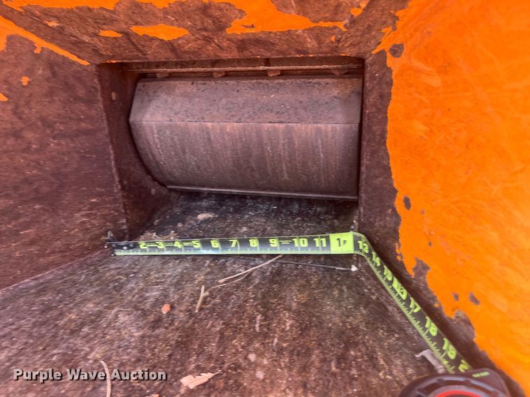 image for item EI0632 2012 Altec WC126A wood chipper