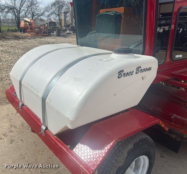 image for item EI0635 Broce broom