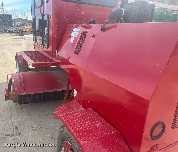 image for item EI0635 Broce broom