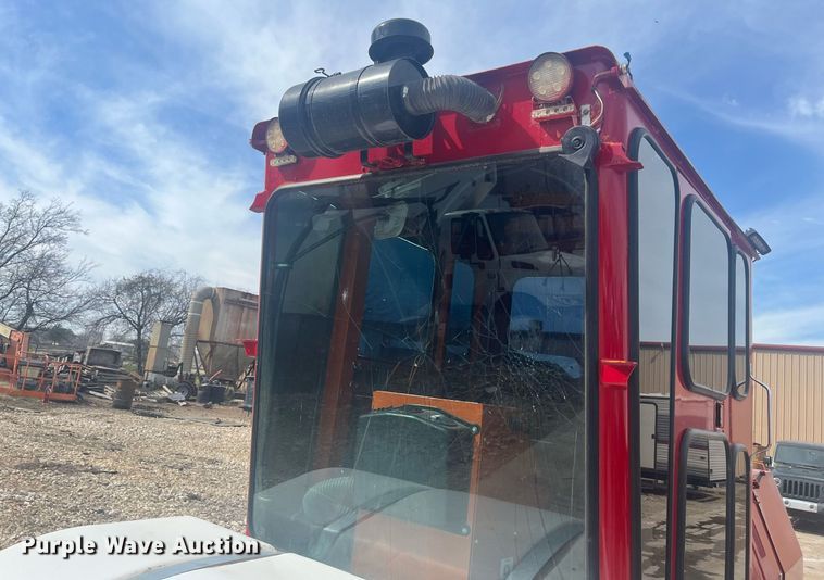 image for item EI0635 Broce broom