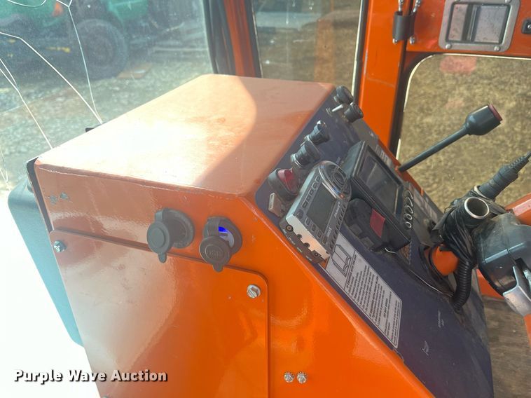 image for item EI0635 Broce broom