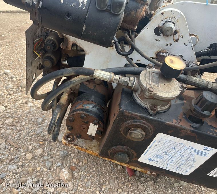 image for item EI0636 Auto Crane EHC32 truck mounted crane