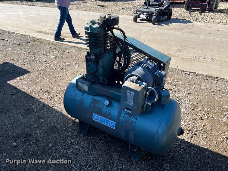 image for item EI0641 Curtis air compressor