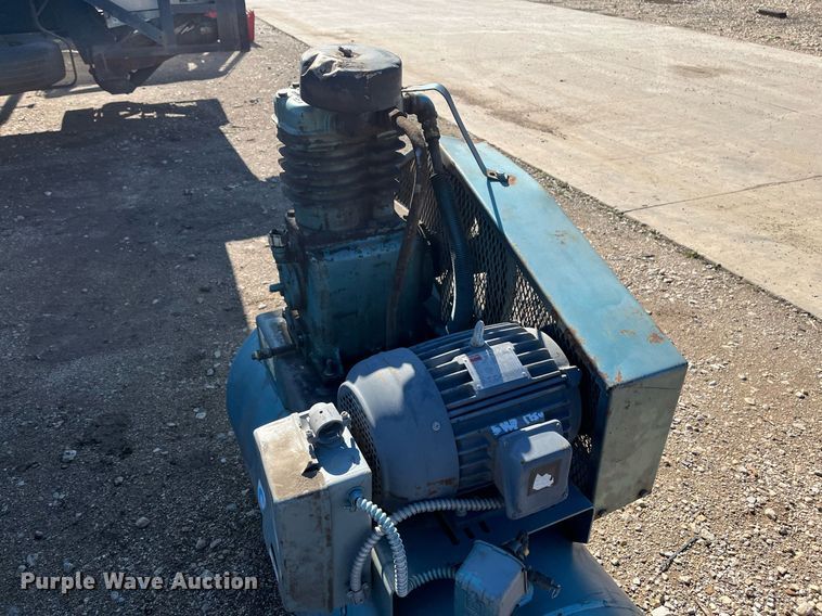 image for item EI0641 Curtis air compressor