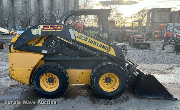 image for item EI0650 2015 New Holland L230 skid steer loader