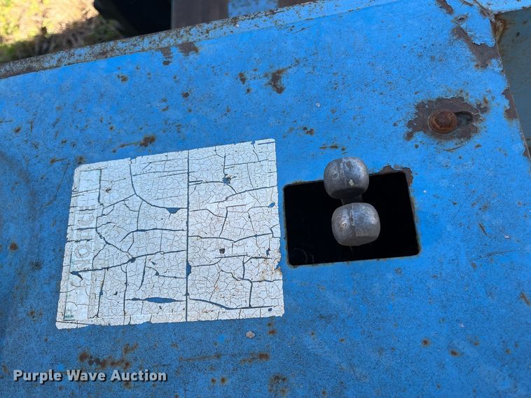 image for item EI0664 1999 Genie S-80 boom lift