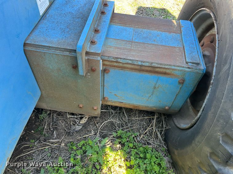 image for item EI0664 1999 Genie S-80 boom lift