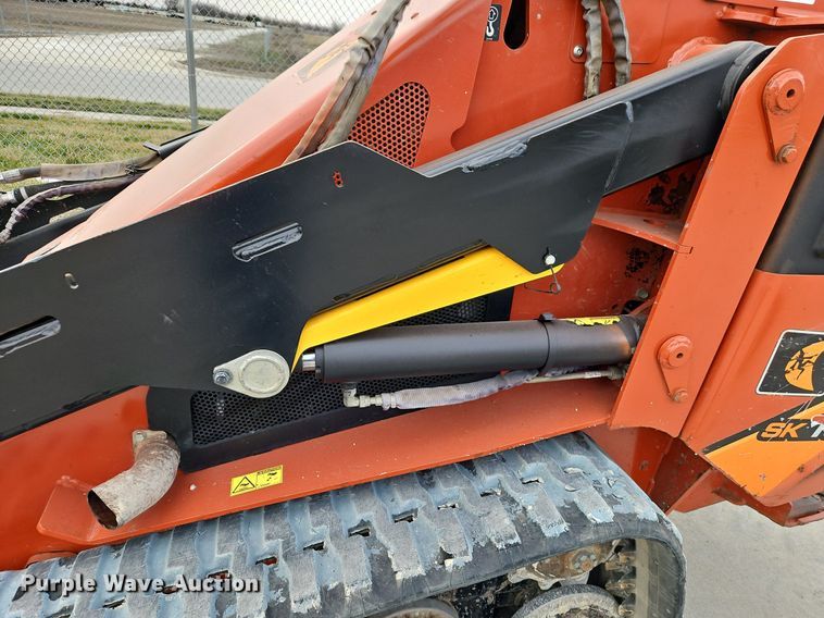 image for item EI3556 2017 Ditch Witch SK1550 compact utility loader