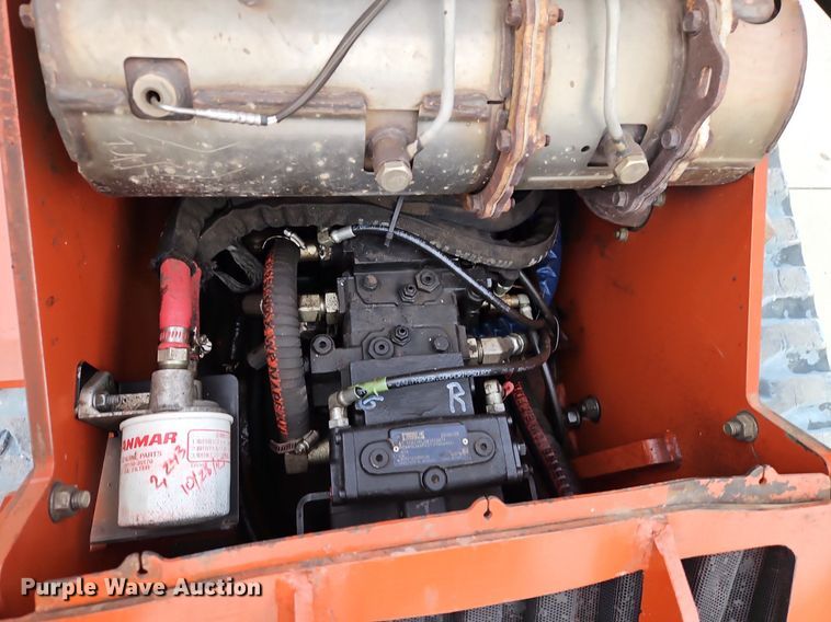 image for item EI3556 2017 Ditch Witch SK1550 compact utility loader