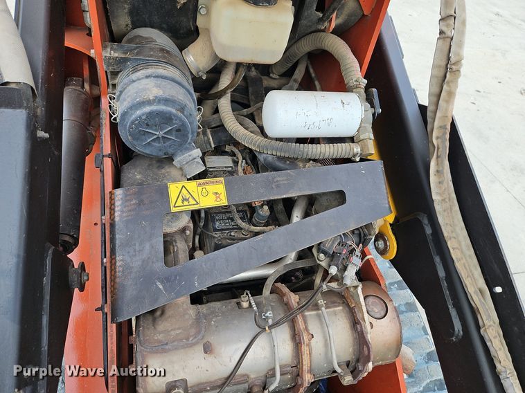 image for item EI3556 2017 Ditch Witch SK1550 compact utility loader