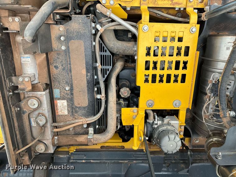 image for item EJ0198 2018 Komatsu  PC170LC-11 excavator