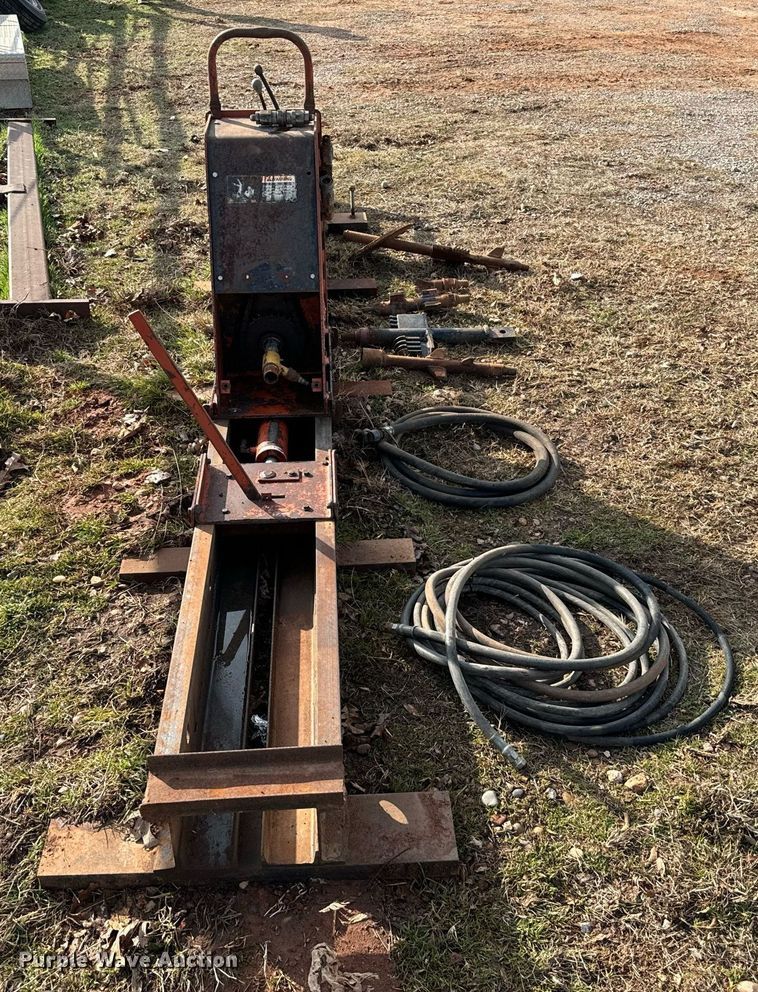 image for item EJ0199 Ditch Witch 140 Earth Auger boring unit 