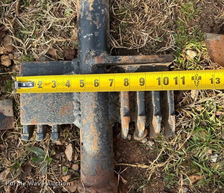 image for item EJ0199 Ditch Witch 140 Earth Auger boring unit 