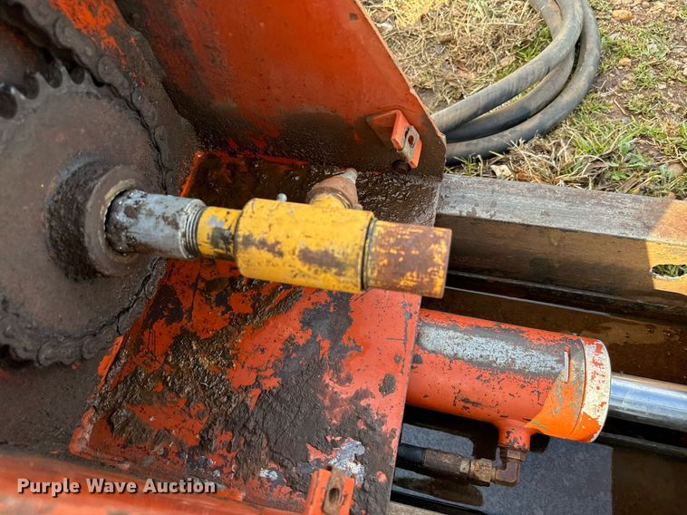 image for item EJ0199 Ditch Witch 140 Earth Auger boring unit 