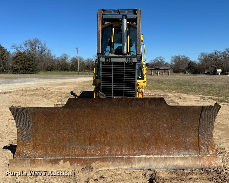 image for item EJ0259 2003 John Deere 700H LGP dozer