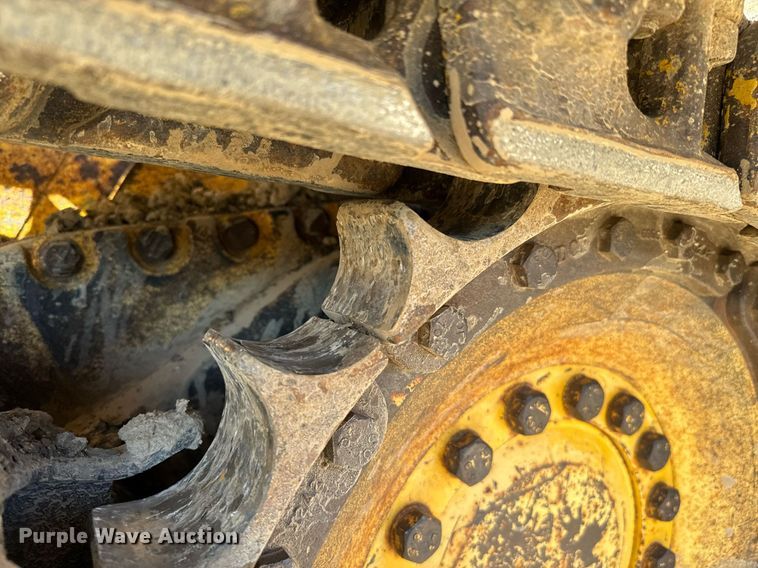 image for item EJ0259 2003 John Deere 700H LGP dozer