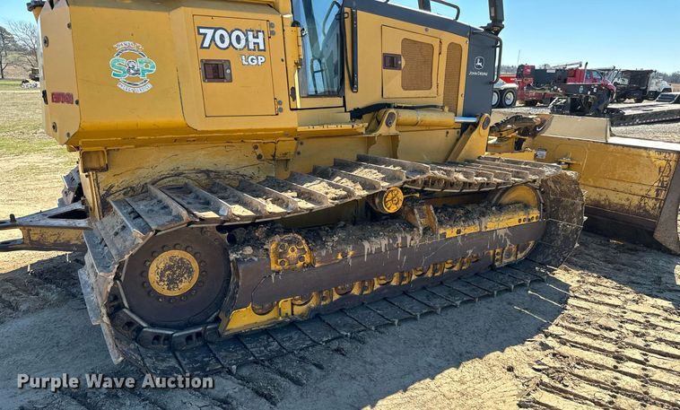 image for item EJ0259 2003 John Deere 700H LGP dozer