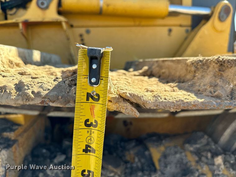 image for item EJ0259 2003 John Deere 700H LGP dozer