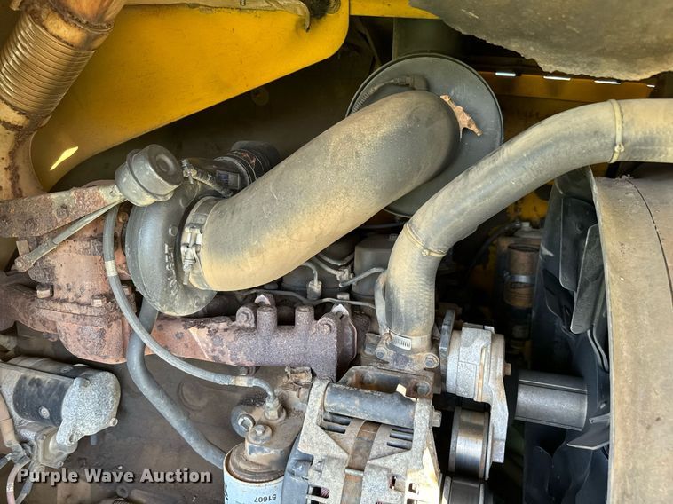 image for item EJ0262 2000 Badger 1085D wheeled excavator