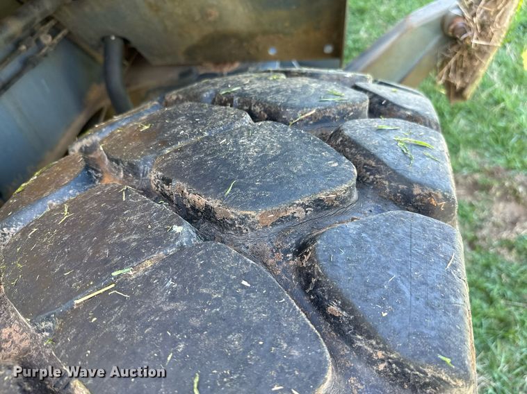 image for item EJ0262 2000 Badger 1085D wheeled excavator