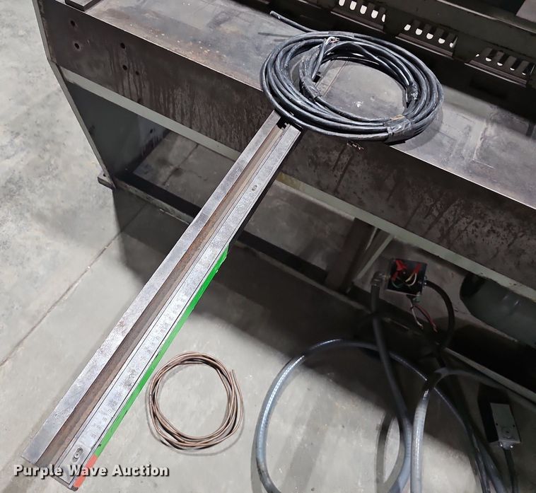 image for item EJ5896 Edwards 10GA True Cut power shear