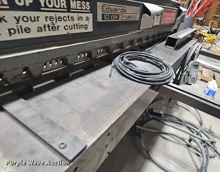 image for item EJ5896 Edwards 10GA True Cut power shear