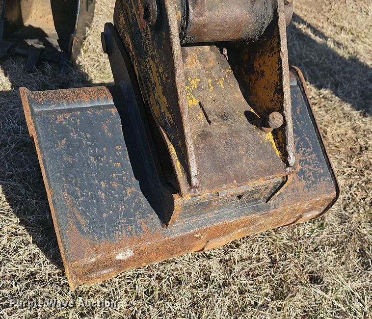 image for item EJ5902 IHI 25V4-F mini excavator