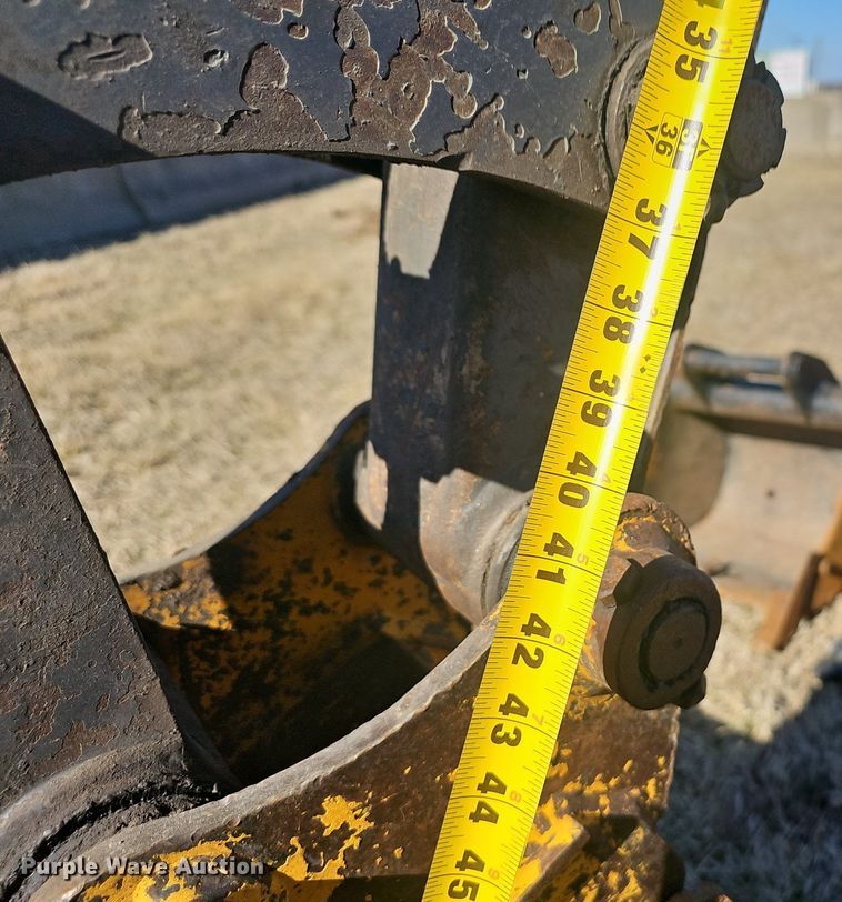 image for item EJ5902 IHI 25V4-F mini excavator