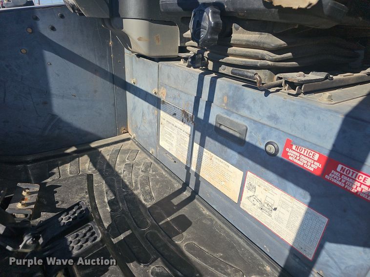 image for item EJ5902 IHI 25V4-F mini excavator