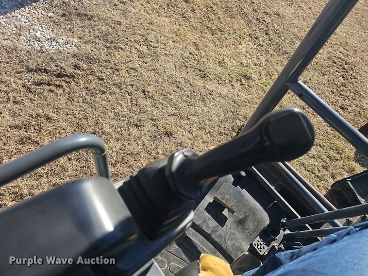 image for item EJ5902 IHI 25V4-F mini excavator