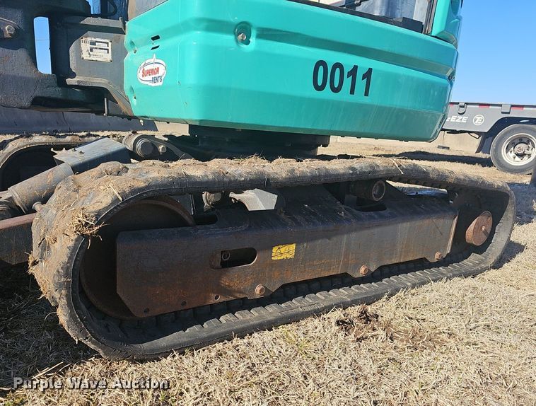 image for item EJ5902 IHI 25V4-F mini excavator