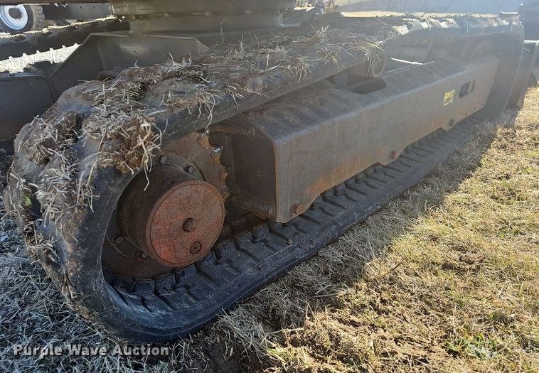 image for item EJ5902 IHI 25V4-F mini excavator