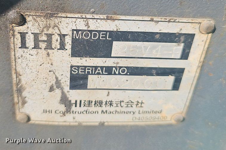 image for item EJ5902 IHI 25V4-F mini excavator