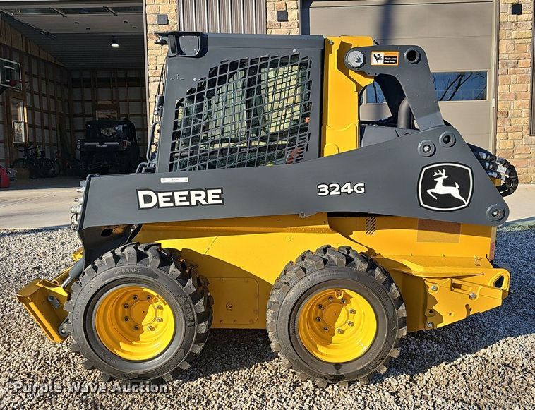 image for item EJ5903 2023 John Deere 324G skid steer loader