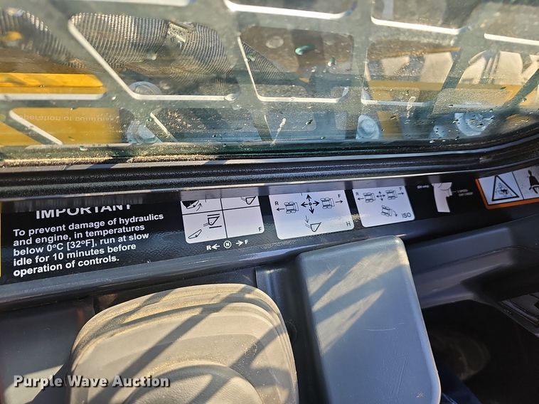 image for item EJ5903 2023 John Deere 324G skid steer loader