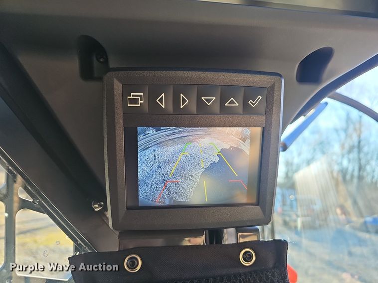 image for item EJ5903 2023 John Deere 324G skid steer loader