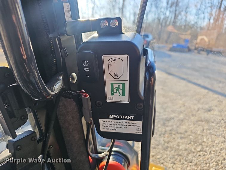 image for item EJ5903 2023 John Deere 324G skid steer loader